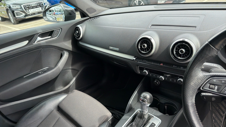 Audi A3 35 TFSI Black Edition 5dr S Tronic Petrol Hatchback
